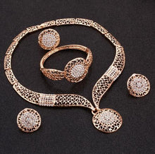 Load image into Gallery viewer, Jewelry Set For Women Golden
